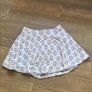 Tobi | Light Blue And White Lace Floral Skirt Size Medium